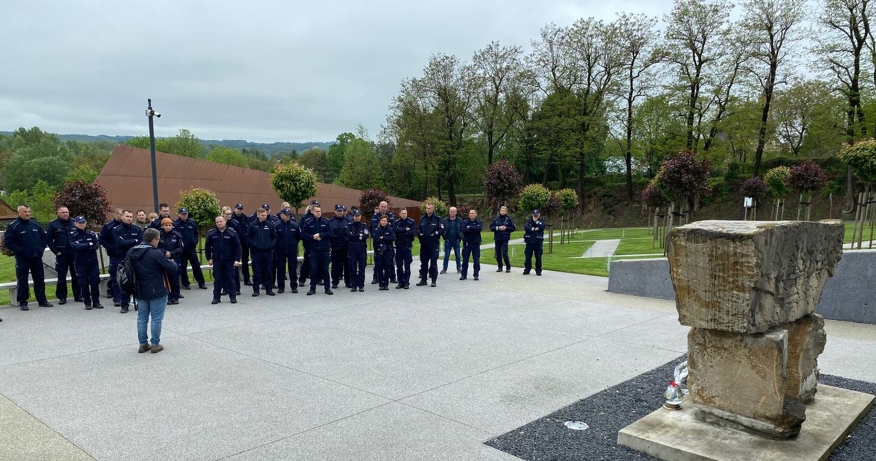 Seminarium dla policjantów o zagrożeniach jakie niesie wykluczenie i nienawiść