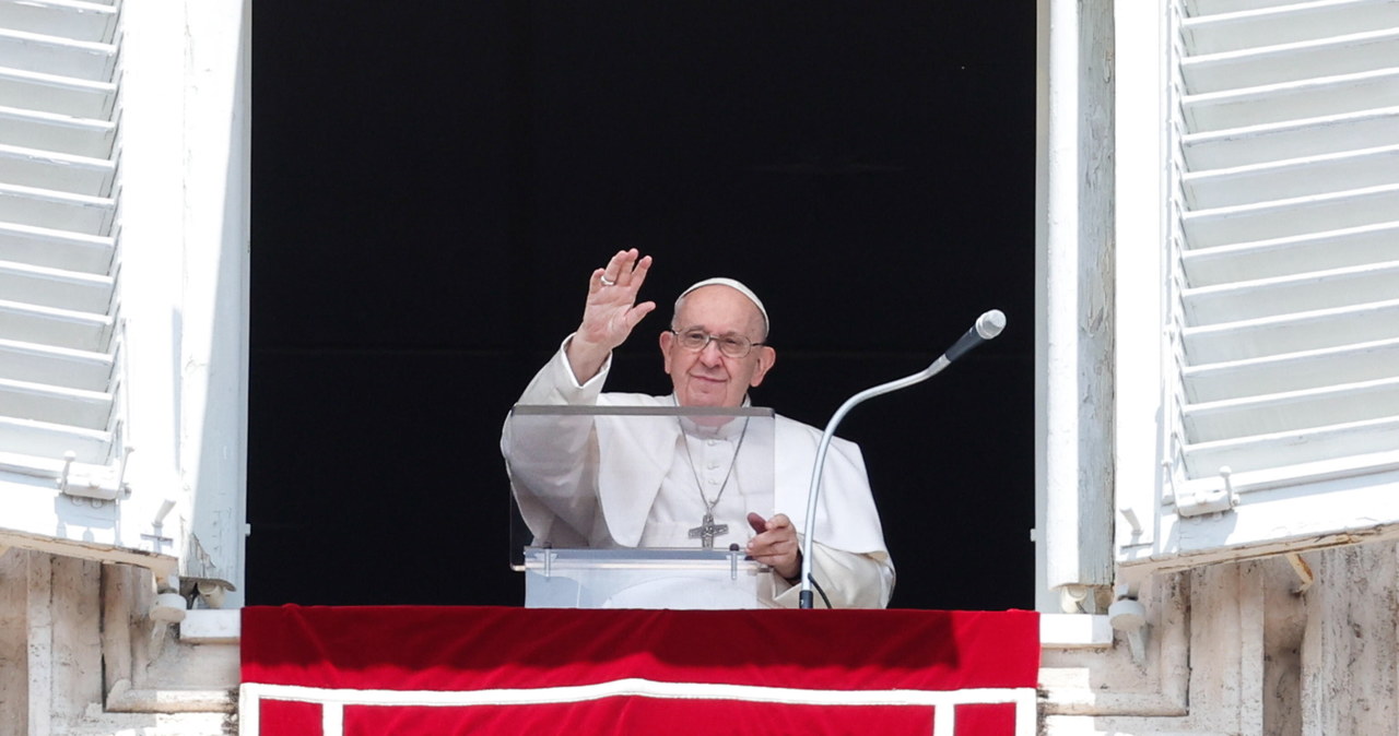 Żaden papież nie czekał tak długo. Franciszek ma udać się do ojczyzny