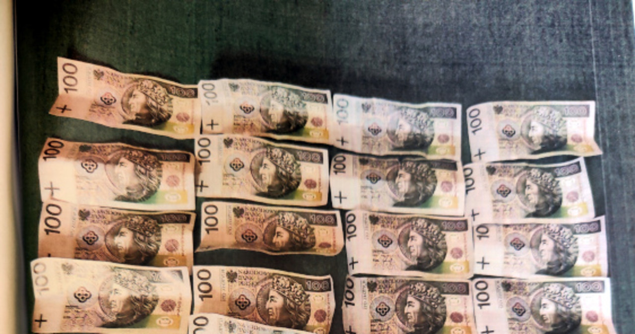Wprowadzili na rynek podróbki banknotów. Grozi im 10 lat więzienia