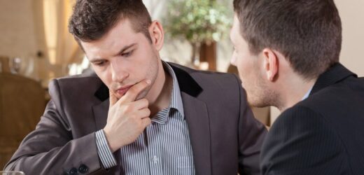 8 zwrotów, których nie wypowiadają osoby inteligentne. Unikają ich jak ognia