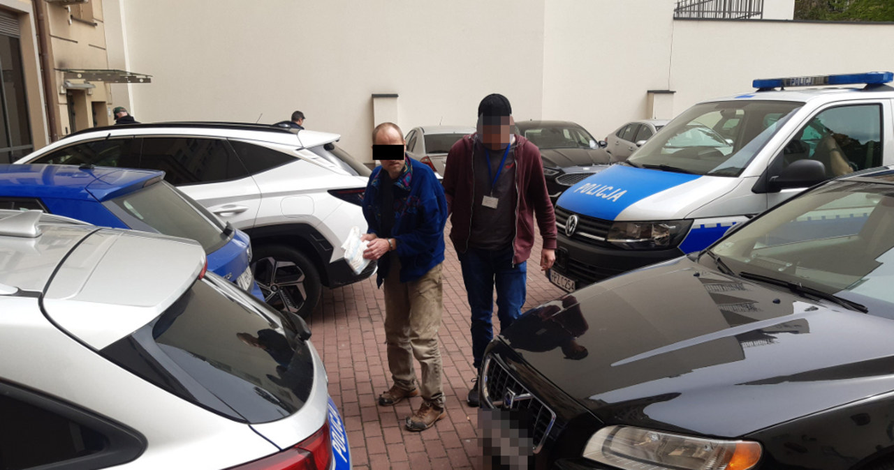 Warszawa: Chciał spalić matkę żywcem w mieszkaniu