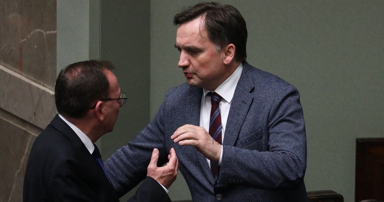 Konflikt między PiS-em a Suwerenną Polską. Sowiński: Sytuacja jest gorsząca