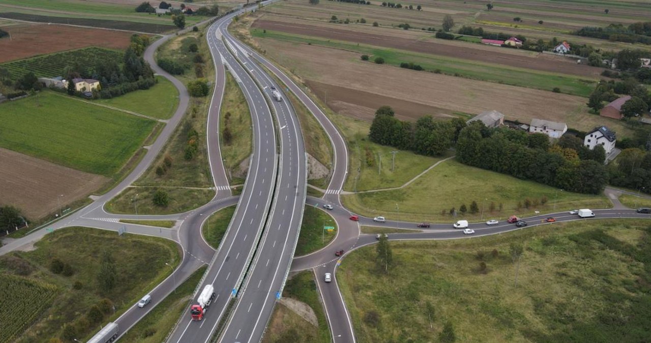 Podpisano umowę na budowę dwóch odcinków S12
