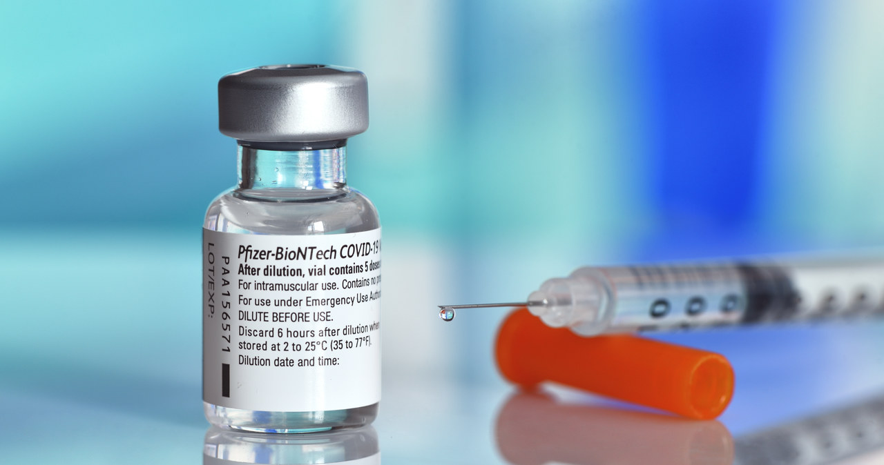 KE porozumiała się z BioNTech/Pfizer ws. szczepionek na Covid-19