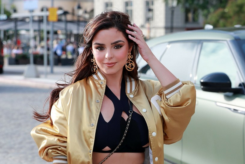 Demi Rose wygina się w skąpym bikini. Sporo odsłoniła