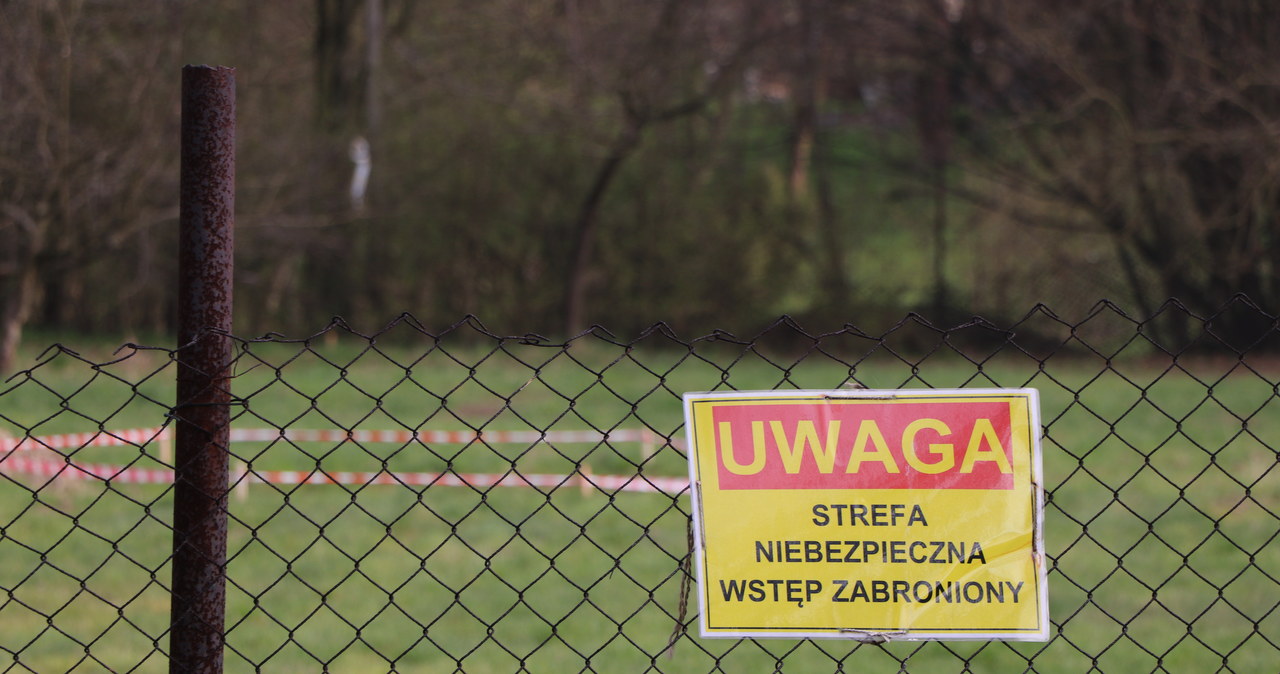 Rozpoczyna się wypompowywanie wody w Trzebini. Ma zapobiec kolejnym zapadliskom