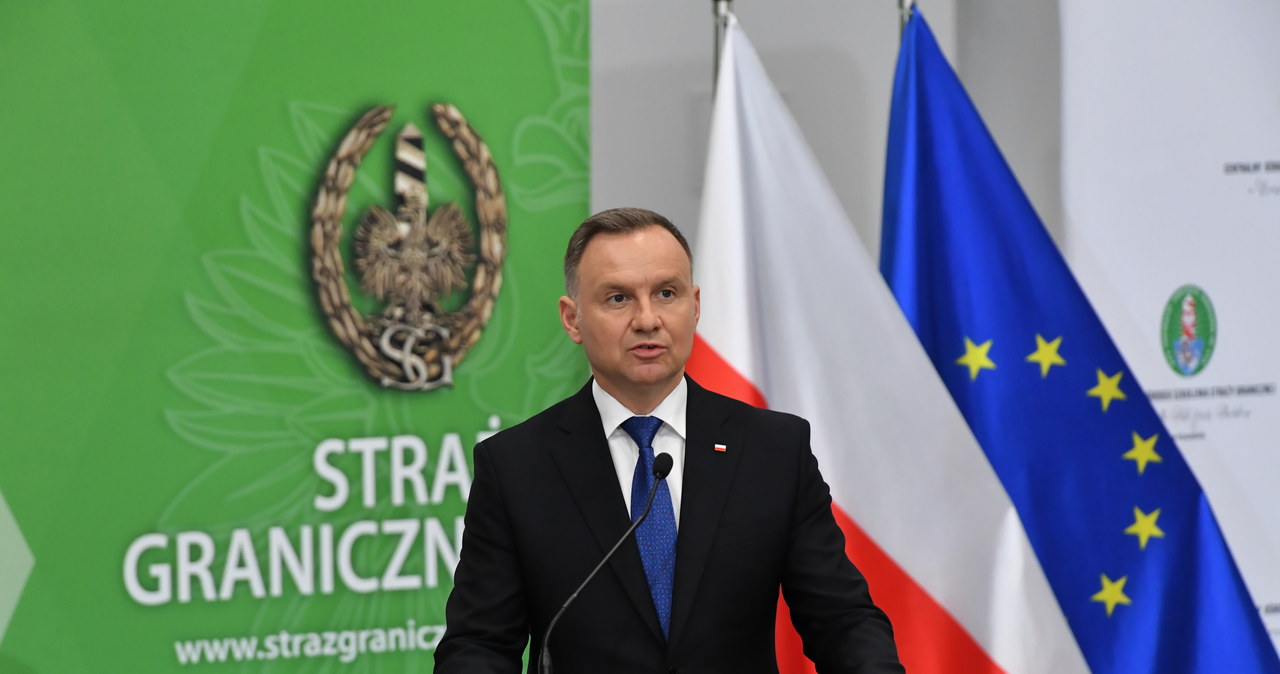Ze szkoły w akademię. Prezydent podpisał „historyczną ustawę”