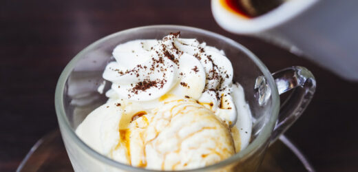 Caffe Affogato. Pyszny włoski deser na upalne dni