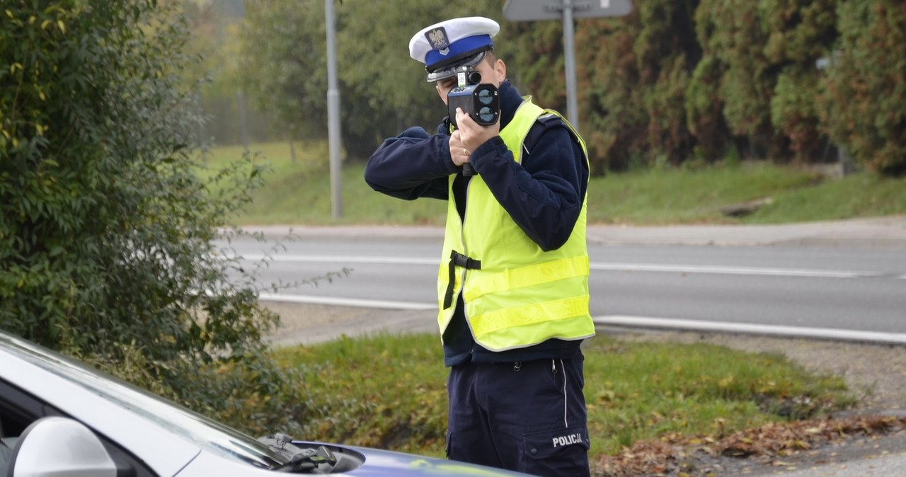 Młody kierowca zemdlał, gdy usłyszał, że musi zapłacić 3 tys. zł mandatu