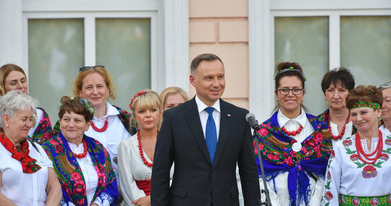 Wniosek Dudy w sprawie komisji? Dopiero za miesiąc