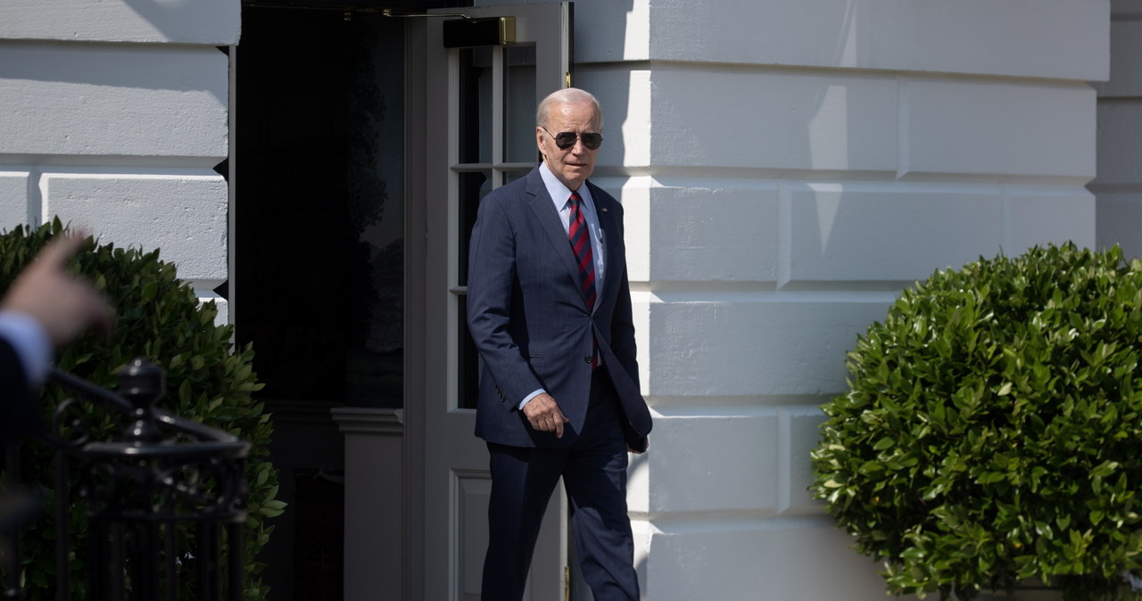 Biden upadł podczas ceremonii w Akademii Sił Powietrznych