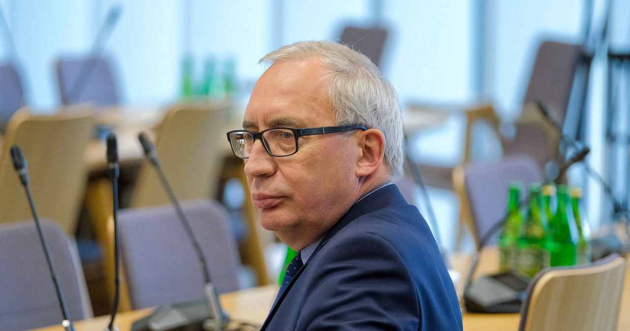 Tylko PiS w komisji weryfikacyjnej? Smoliński nie wyklucza