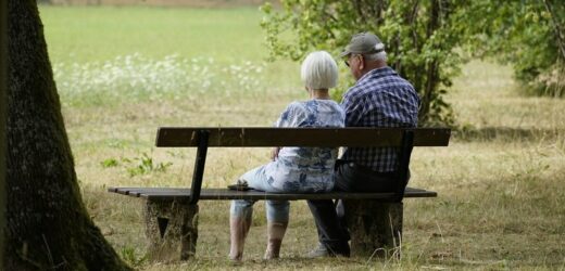 Dodatkowe pieniądze dla seniorów w czerwcu. Nie każdy emeryt wie o tych dodatkach