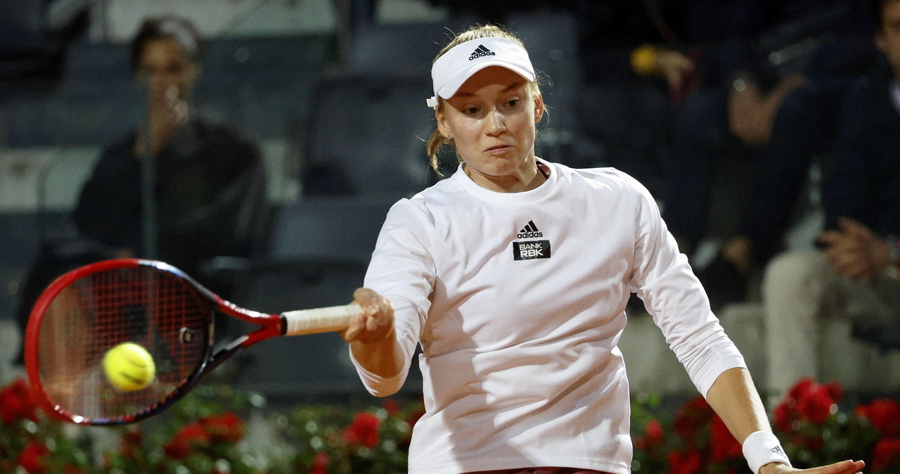 Jelena Rybakina wycofała się z turnieju Rolanda Garrosa