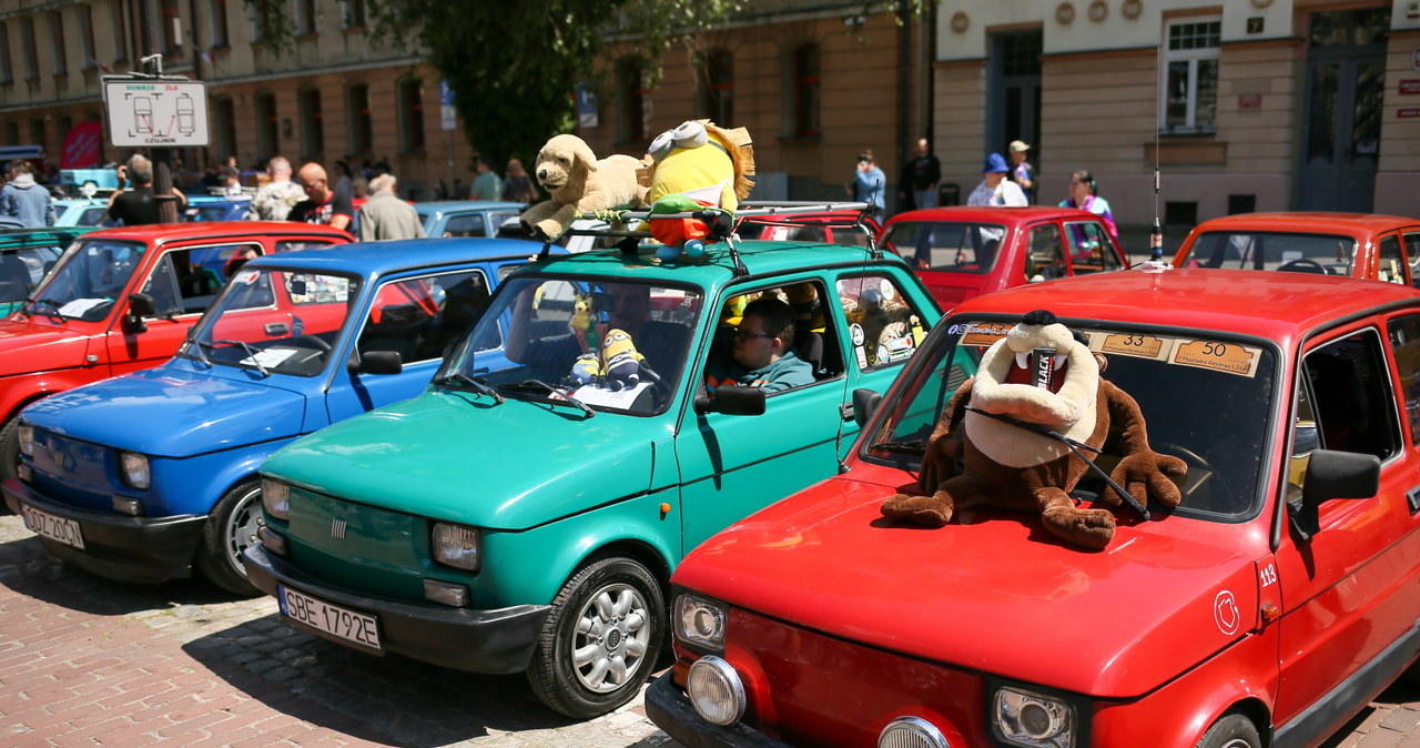 Kultowy fiat 126p świętuje urodziny [ZDJĘCIA]