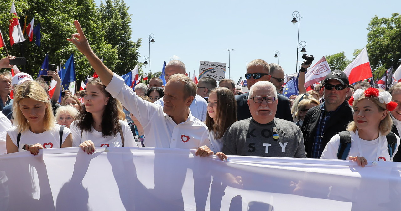 Marsz 4 czerwca idzie ulicami Warszawy. „Olbrzym się obudził”