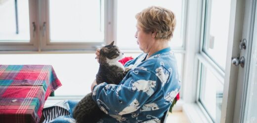 Jak koty pomagają ludziom w chorobie? Historia Yanga Bella porusza