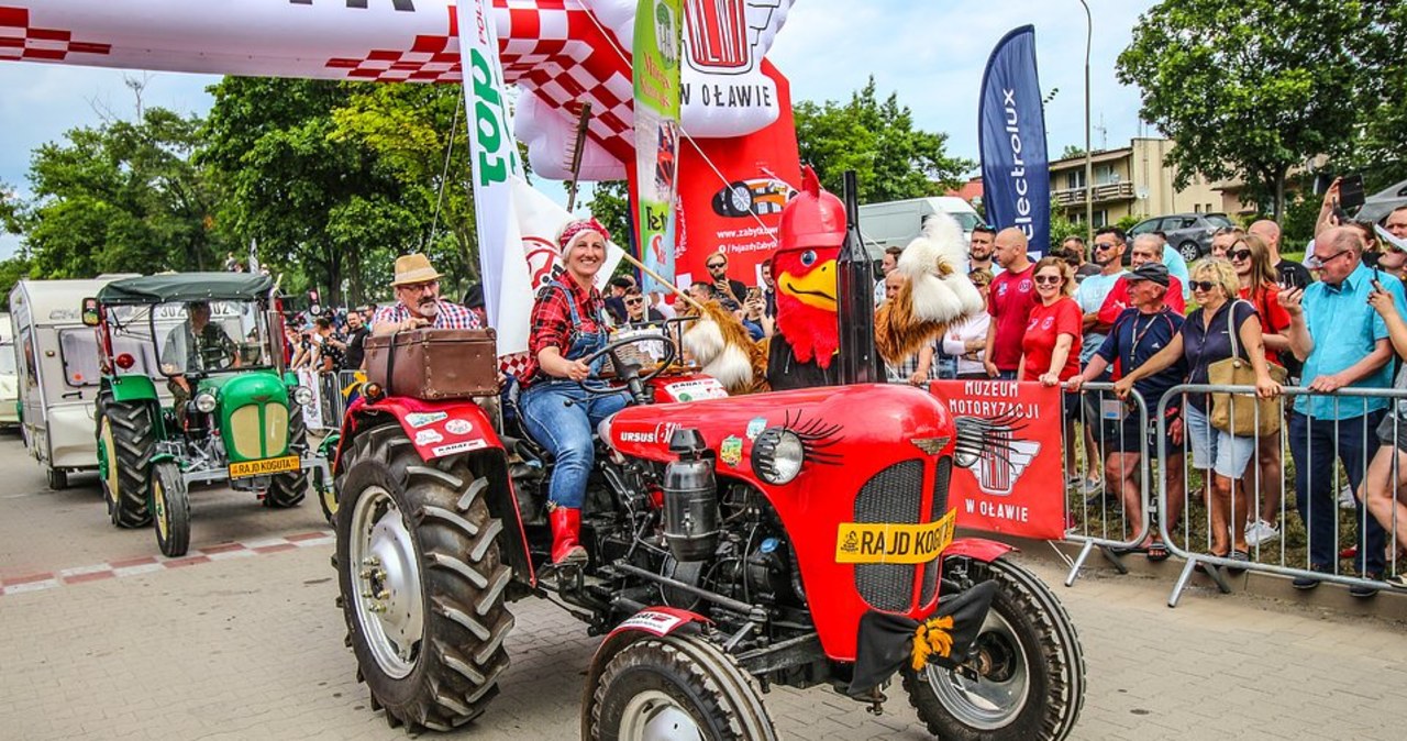 W Oławie rusza Rajd Koguta. Niecodzienne pojazdy jadą nad morze