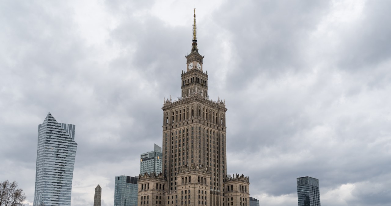 ​Jakie sprawy załatwimy w piątek w mazowieckich urzędach?