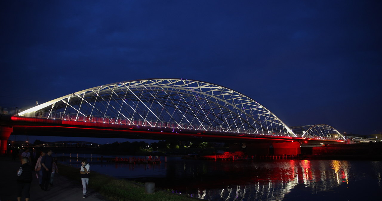 ​Nowy most i kładka otwarte. Dla rowerzystów bezpłatne kontrole