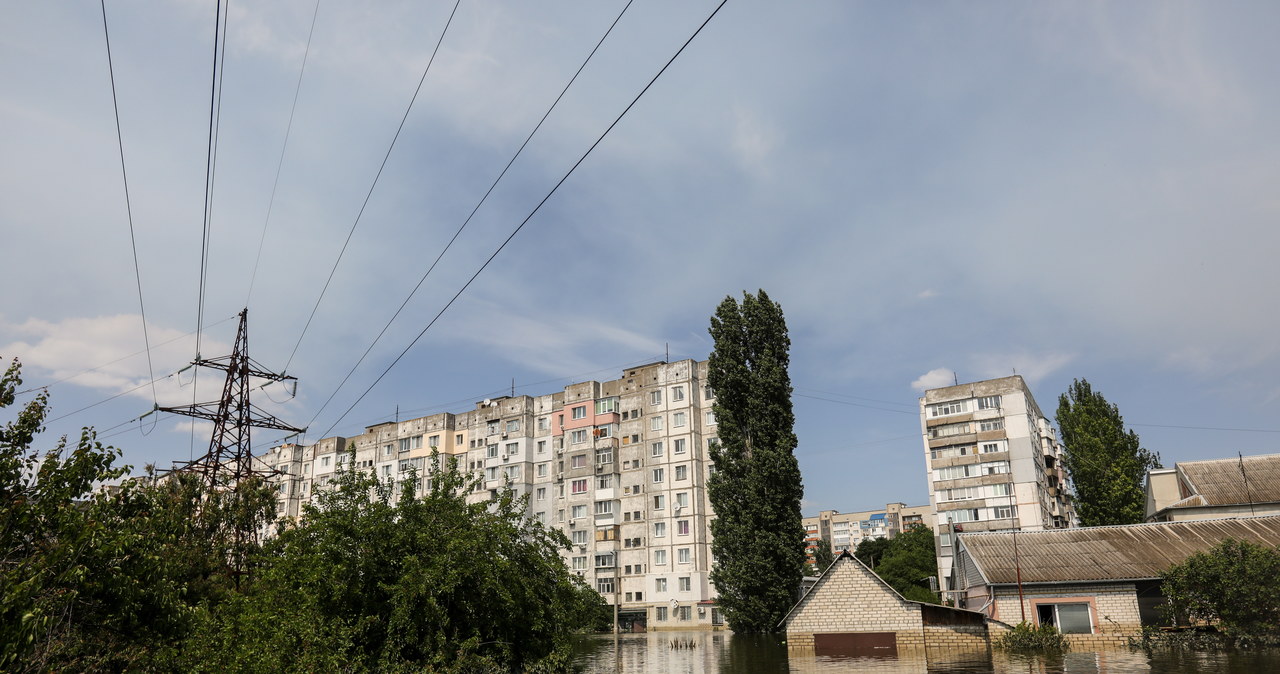 Katastrofa humanitarna w zalanych Oleszkach [ZAPIS RELACJI]