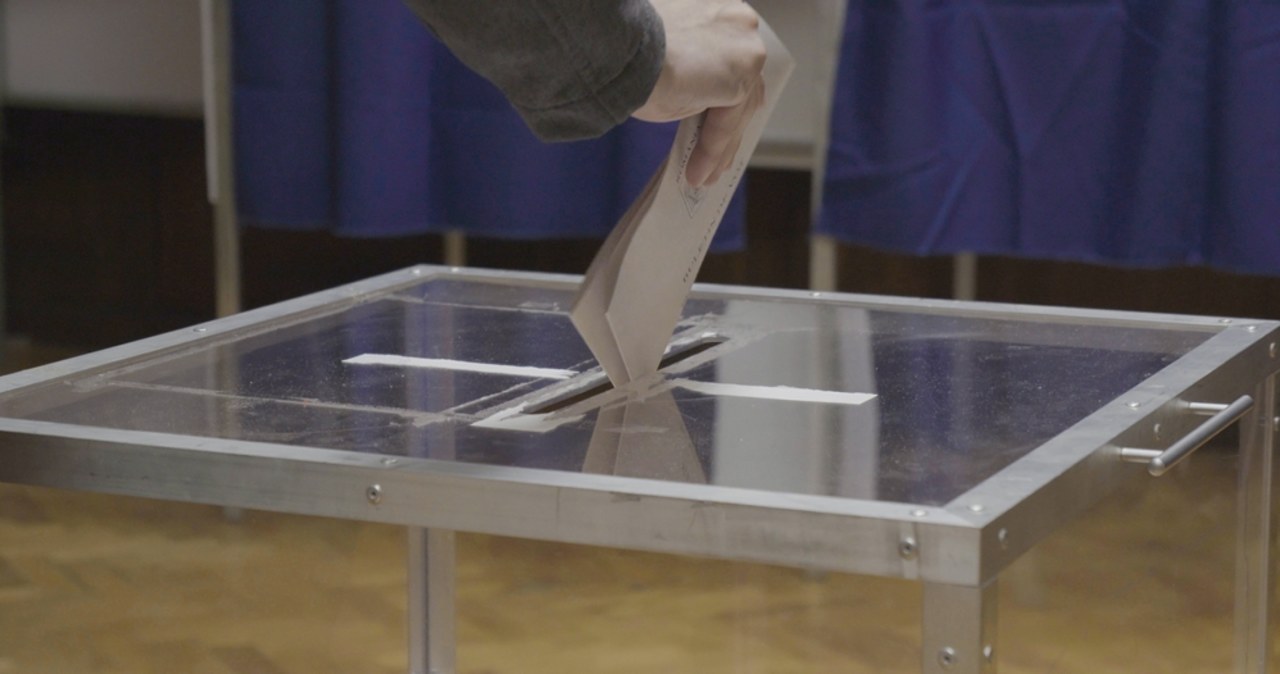 Sondaż: PiS wygra wybory, ale czy będzie mógł rządzić?