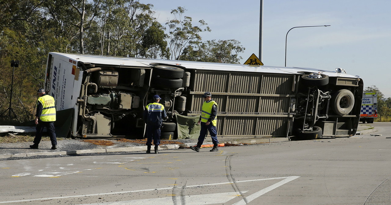 Australia: Rozbił się autokar z gośćmi weselnymi. 10 osób nie żyje