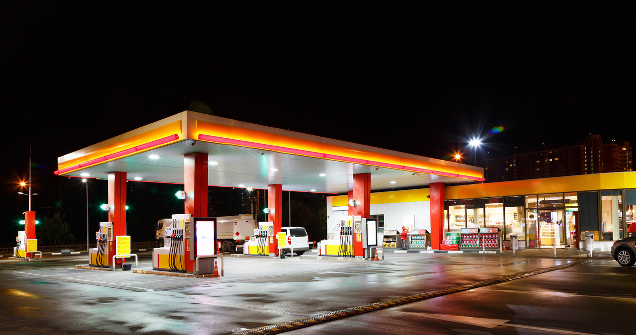 Koncern Shell nie będzie zmniejszał wydobycia ropy