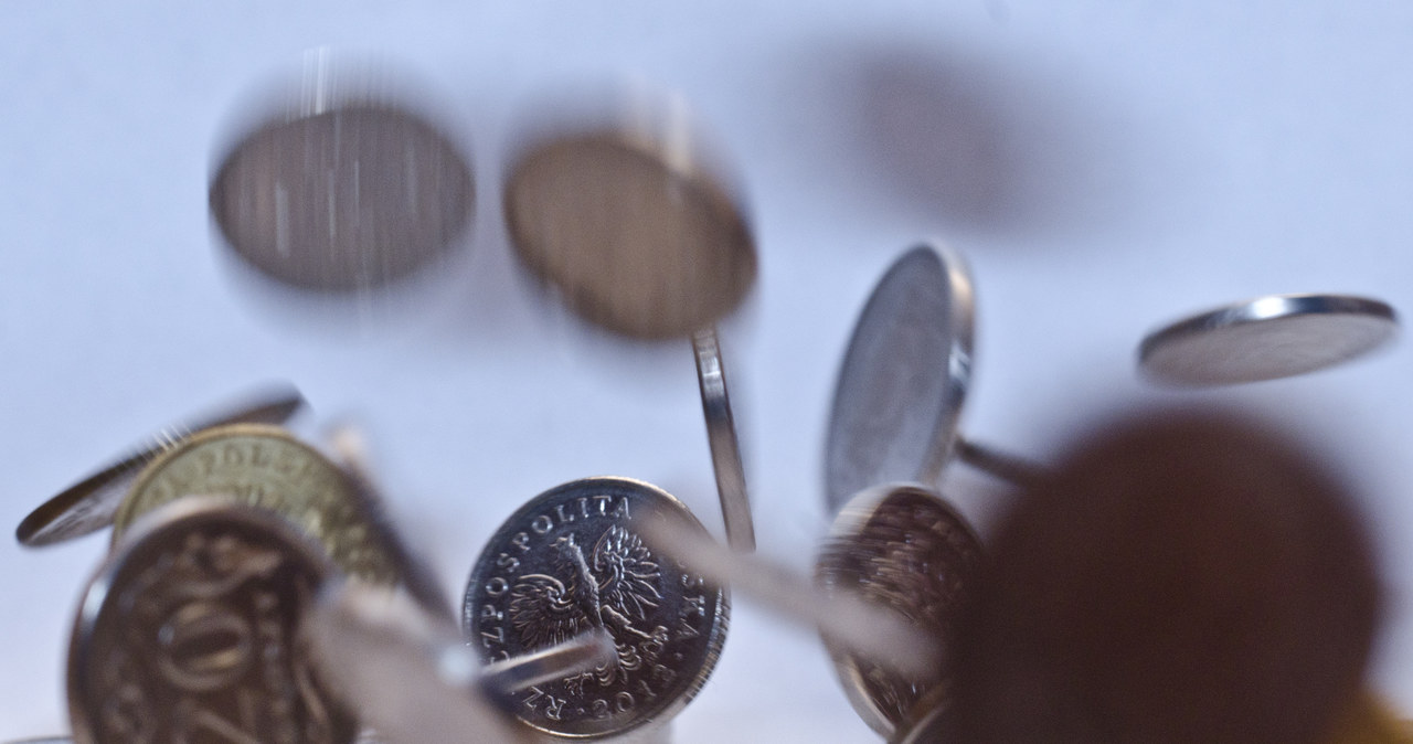Płaca minimalna w 2024 r. Jak związki zawodowe oceniają propozycję rządu?
