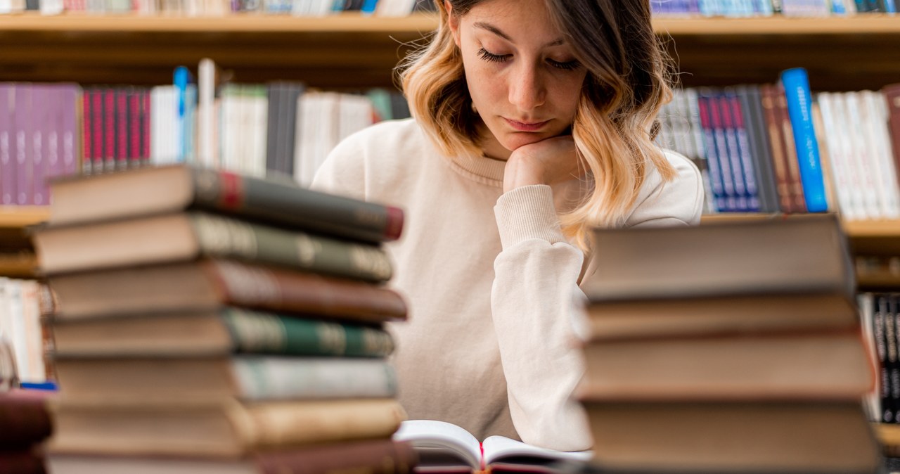 ​Biblioteka Uniwersytecka otwarta całą dobę. Powodem jest sesja