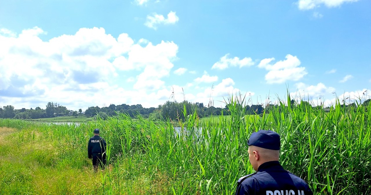 Poszukiwania matki i syna. 26-latek kilkanaście dni temu wyszedł z domu