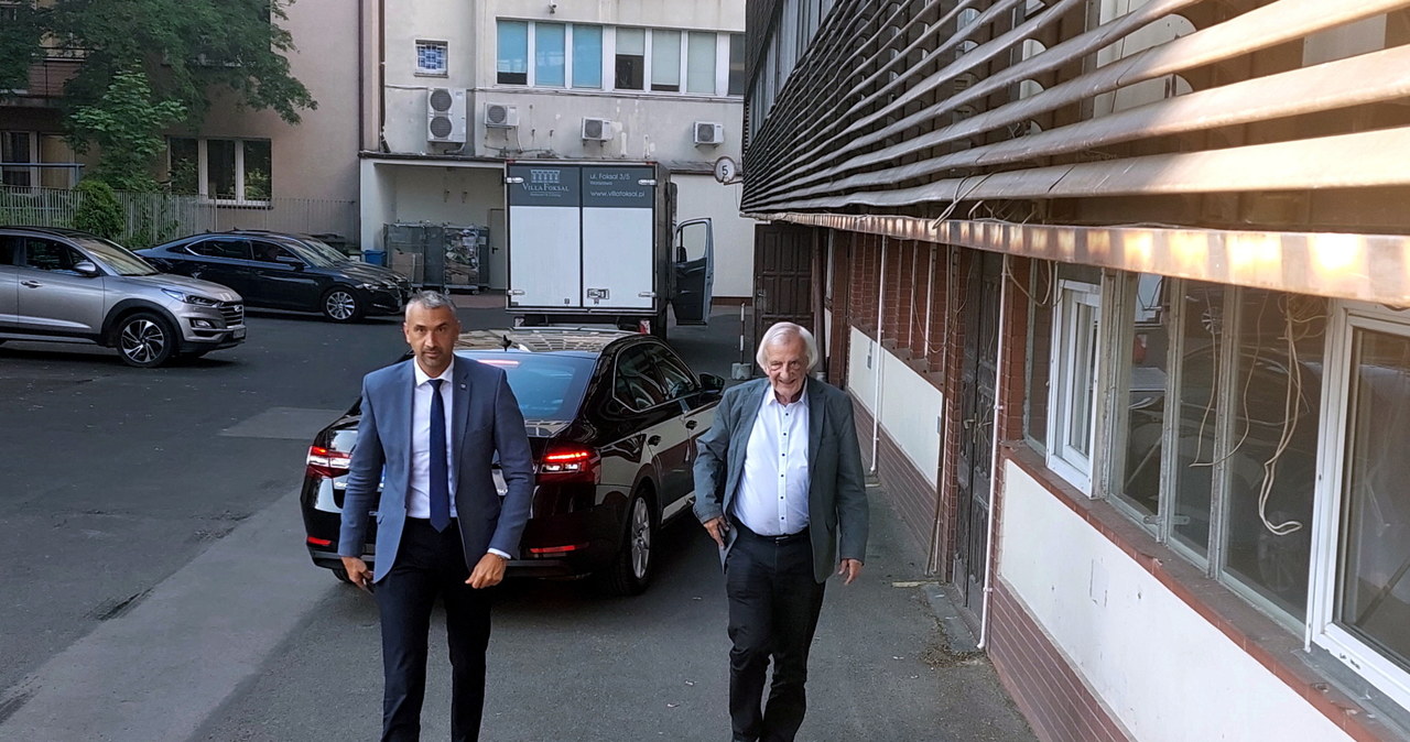 Narada kierownictwa PiS w siedzibie partii. O czym dyskutowano?