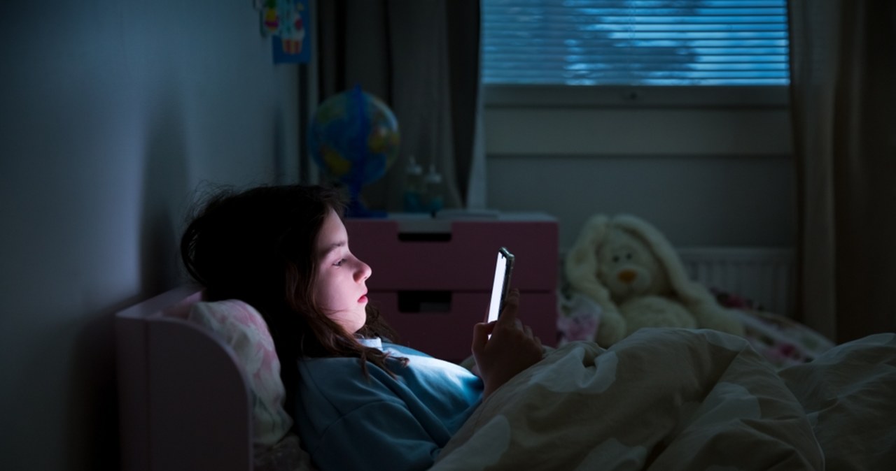 Kiedy pierwszy smartfon dla dziecka? Wyjaśnia psycholog Bogna Białecka