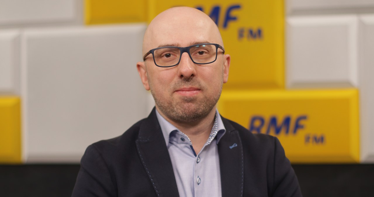 7 pytań o 7:07 do Krzysztofa Łapińskiego