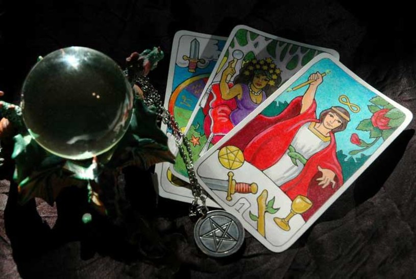 Smutne wieści dla trzech znaków zodiaku. Czas letniej sielanki dobiegnie końca
