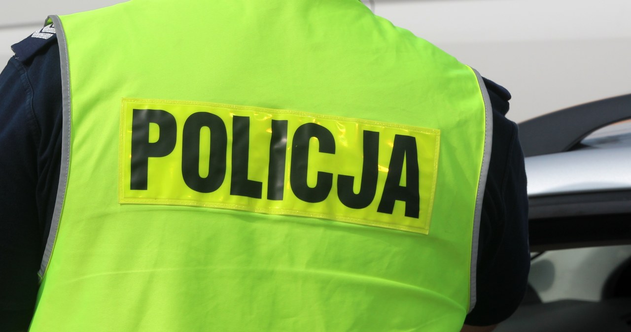Zderzenie osobówki z radiowozem koło Giżycka. Jedna osoba zginęła