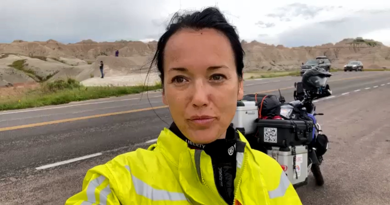 Natasza Caban u stóp Crazy Horse’a USA