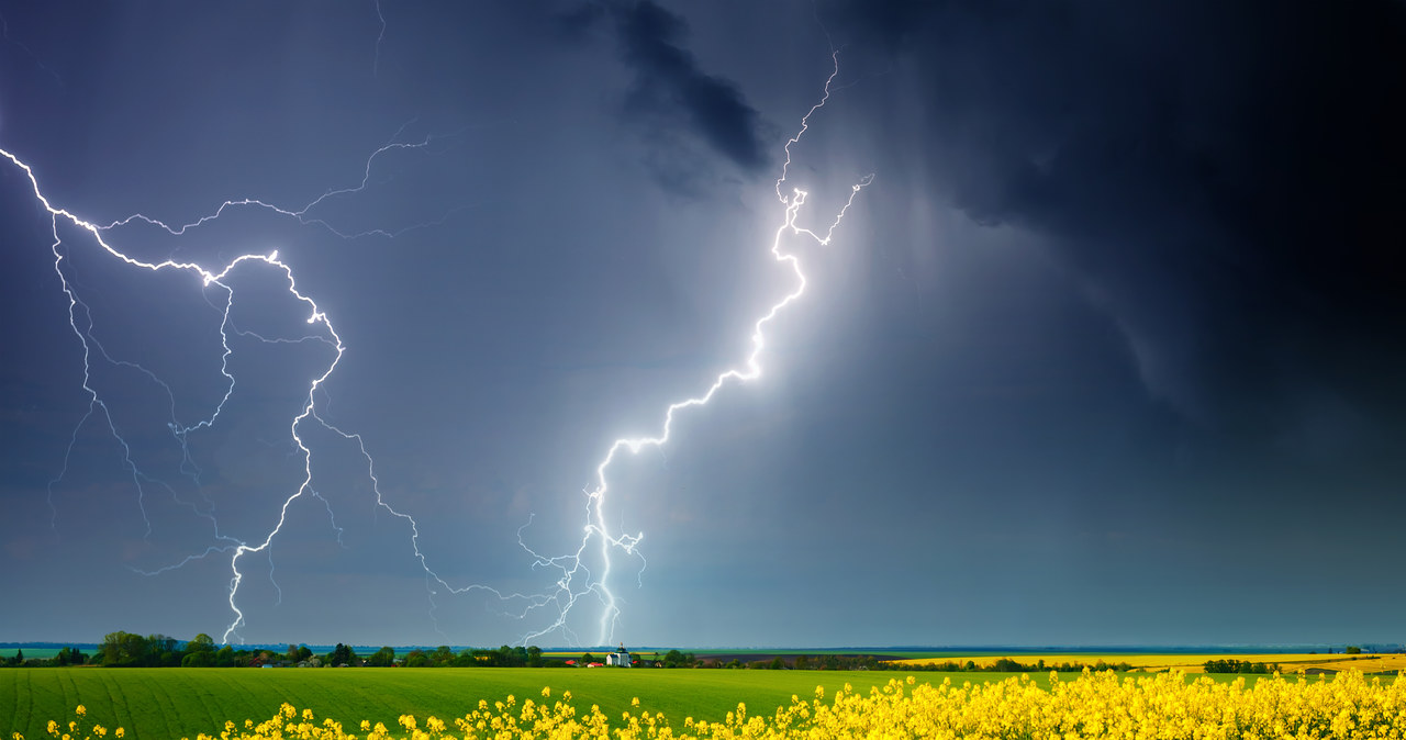 Synoptycy ostrzegają: Możliwe burze z gradem [MAPY POGODOWE]