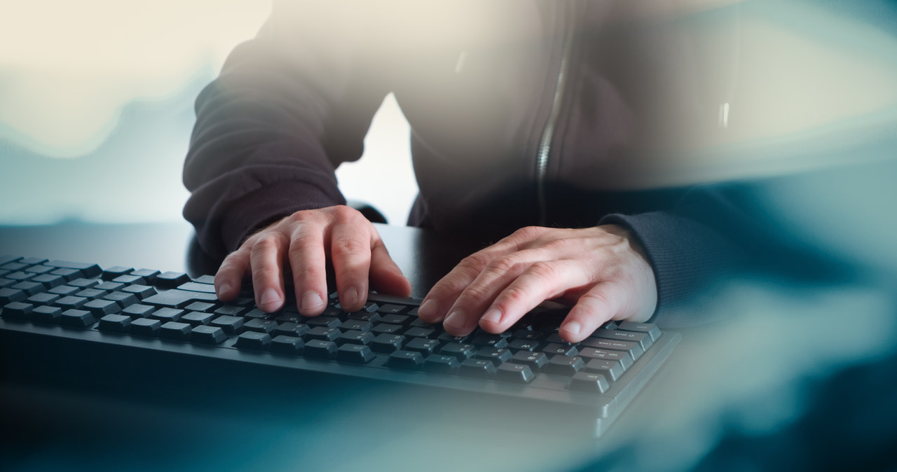 Stracił 330 tys. Chciał zarobić na kryptowalutach