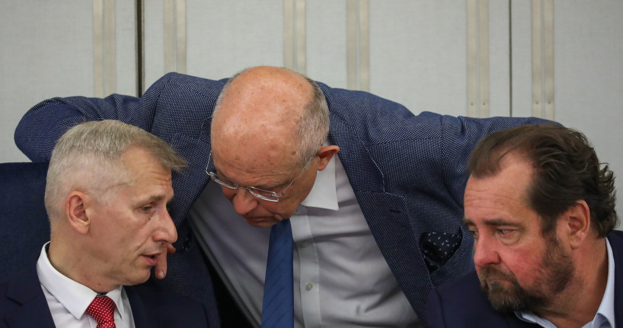 Zaskakujący wniosek senatorów w sprawie „lex Tusk”