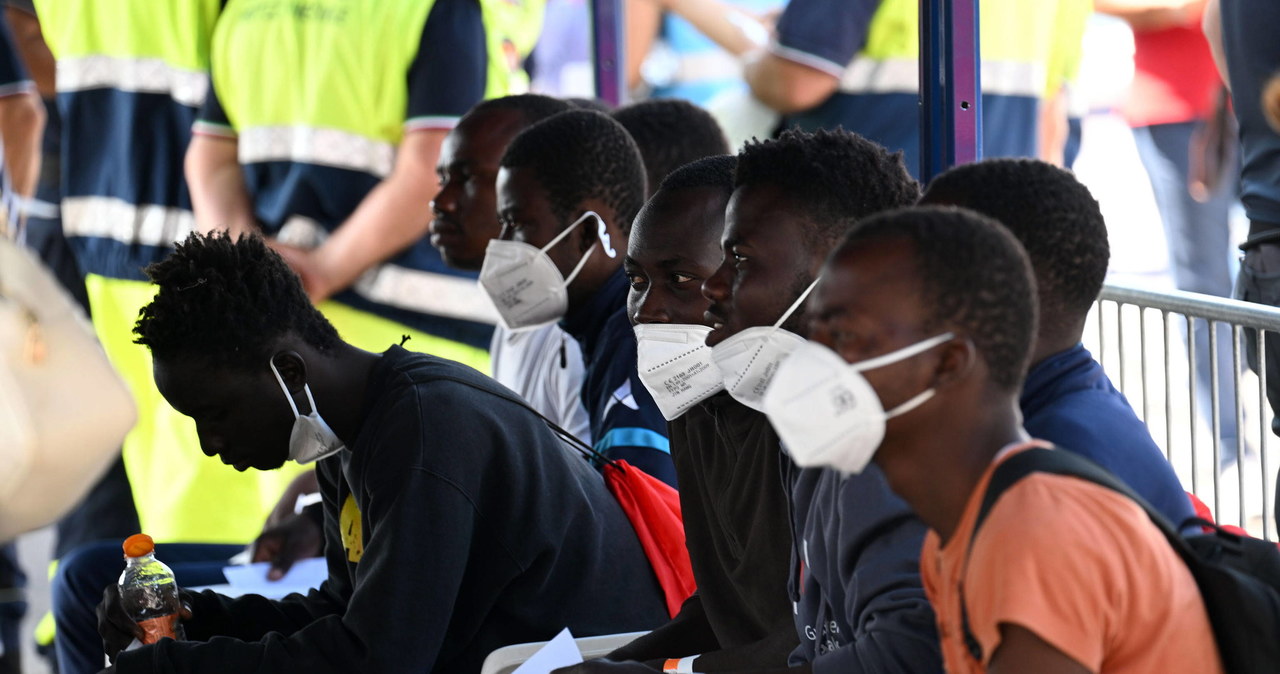 Papież: Śmierć migrantów na morzu to hańba dla społeczeństwa