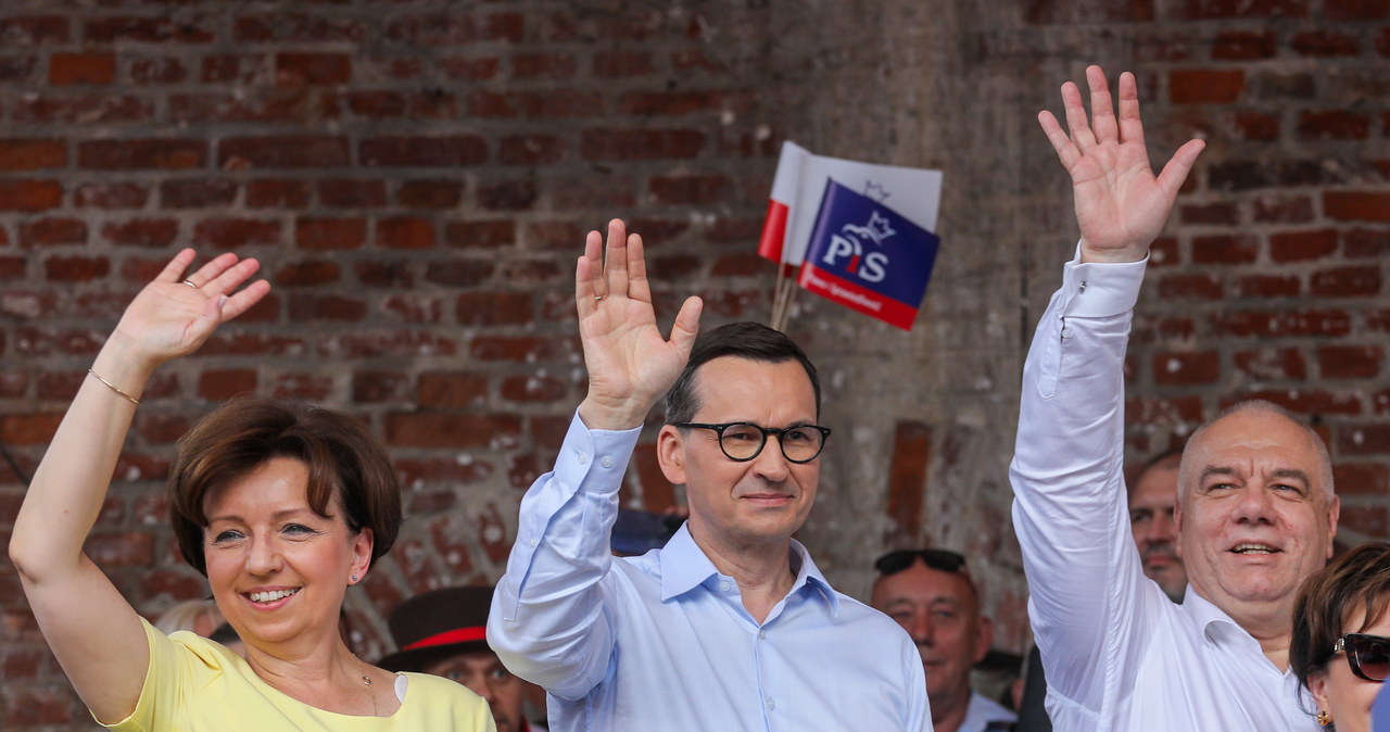 Premier o powrocie PO do władzy: Myślicie, że będzie 500 plus?