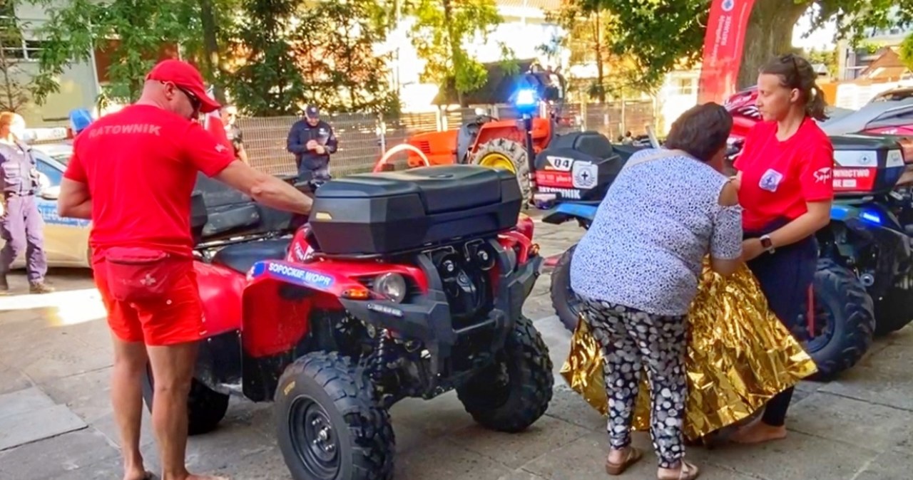Dziewczynka przeszła plażą 4 kilometry. Szczęśliwy finał poszukiwań 8-latki