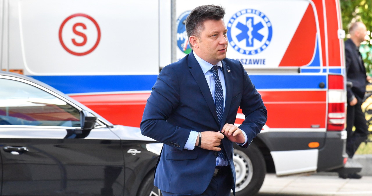 Limuzyna Dworczyka na sygnale. Komentarze oburzonej opozycji