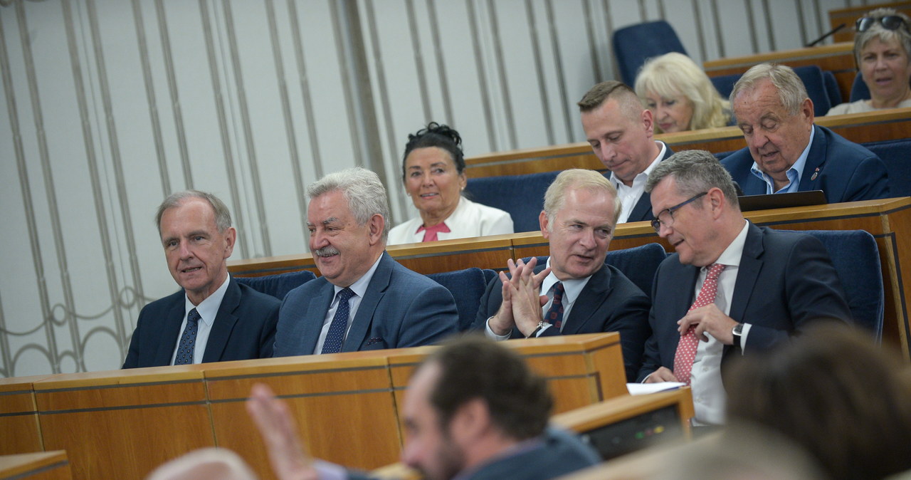 Prezydencka nowela ustawy powołującej komisji ds. badania rosyjskich wpływów bez poparcia Senatu