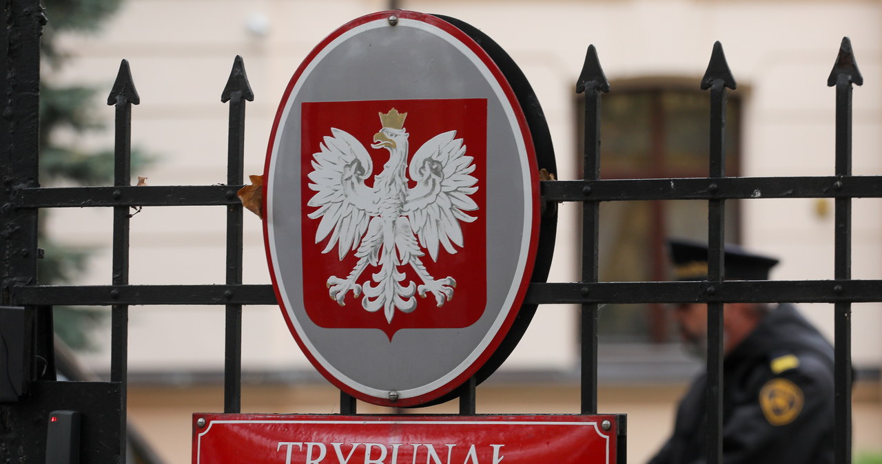 Trybunał Konstytucyjny. Prokurator Generalny kontra premier