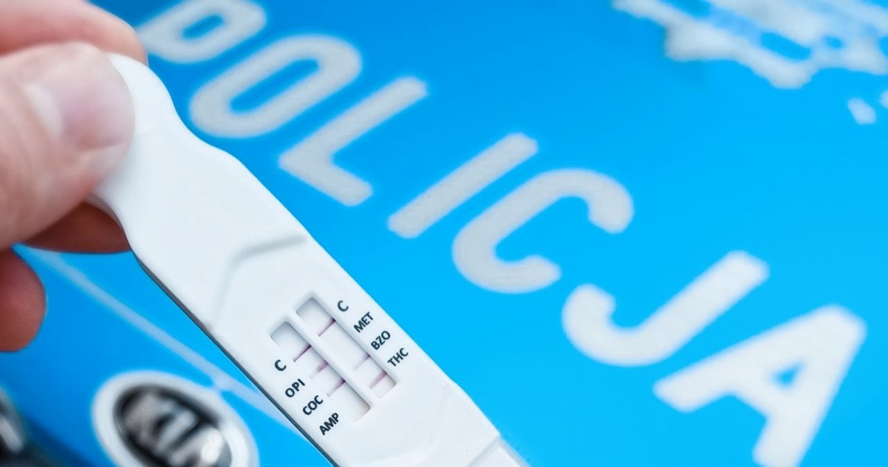 ​Zasnął za kierownicą na środku drogi, wcześniej zażywał narkotyki