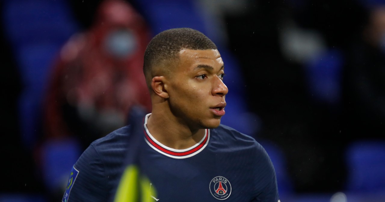 300 mln za Mbappe. PSG potwierdza ofertę