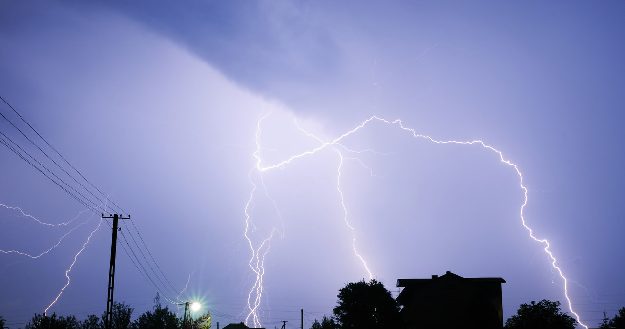 Nocne burze i ulewy. Są ostrzeżenia IMGW