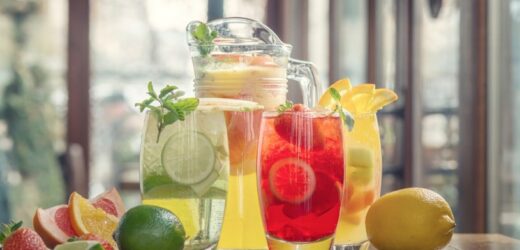 Domowe lemoniady na upalne dni. Te propozycje cię zaskoczą